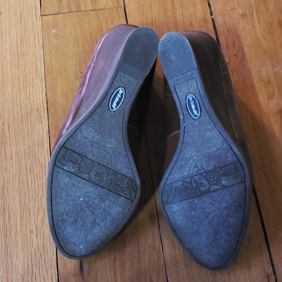 Dr.Scholls Memory Foam Heels - Picture 3 of 4